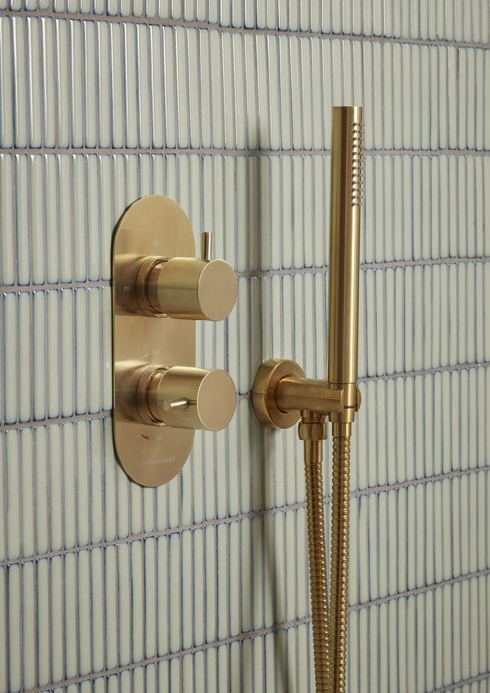 Unity Brass Shower Handset 6364 slide image Unity Brass Shower Handset 6364 slide image