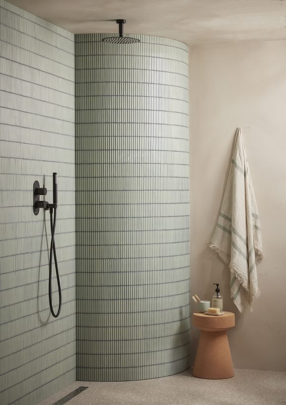 Unity Shower Black Valve handset head 6394 Unity Shower Black Valve handset head 6394