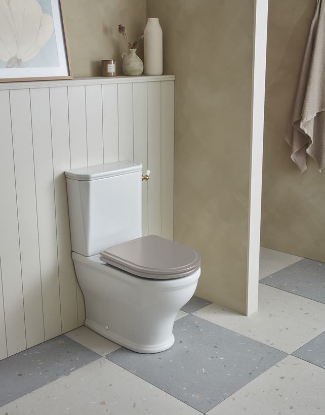 Widcombe Fully Enclosed WC Wooden Seat Lifestyle