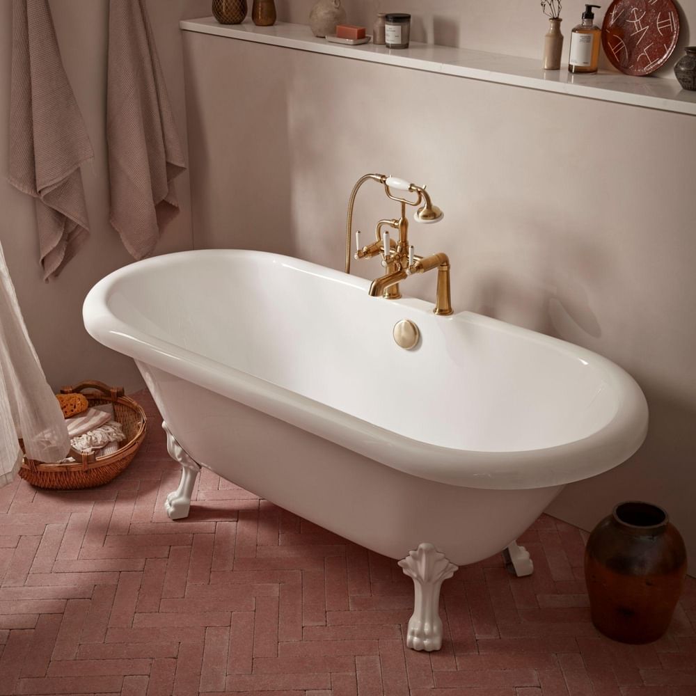 Widcombe Roll Top Bathtub Cropped Square slide image Widcombe Roll Top Bathtub Cropped Square slide image