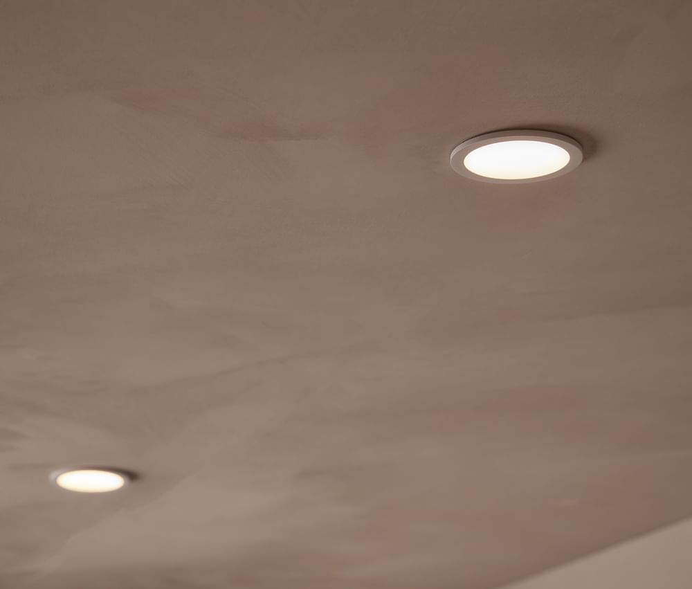 Downlight detail slide image Downlight detail slide image