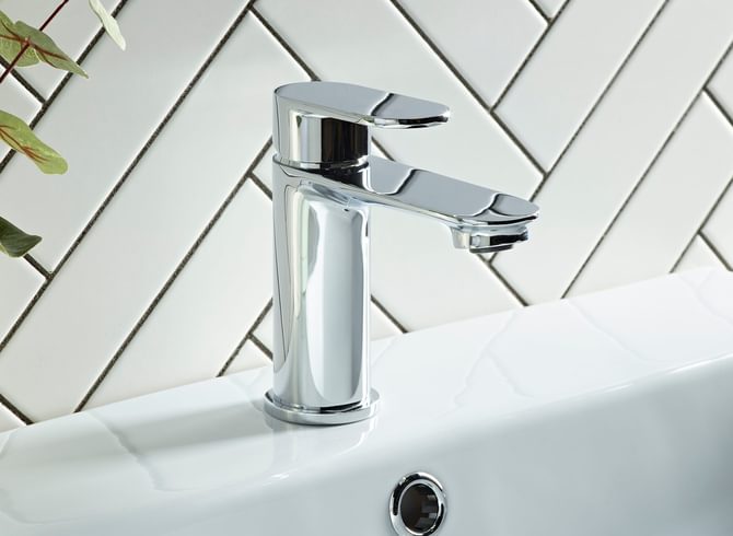 Fuse basin mixer lifestyle v01 Fuse basin mixer lifestyle v01